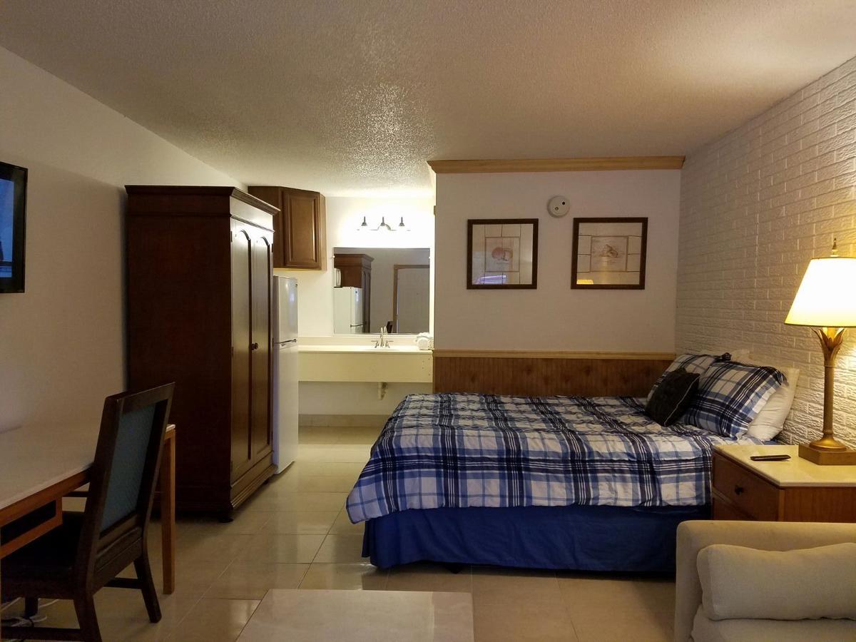 Extended Stay ブランズウィック エクステリア 写真